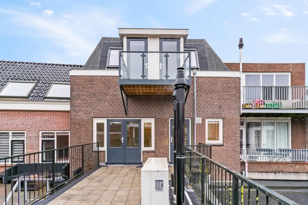 Photo 23 of Voorstraat 38-A