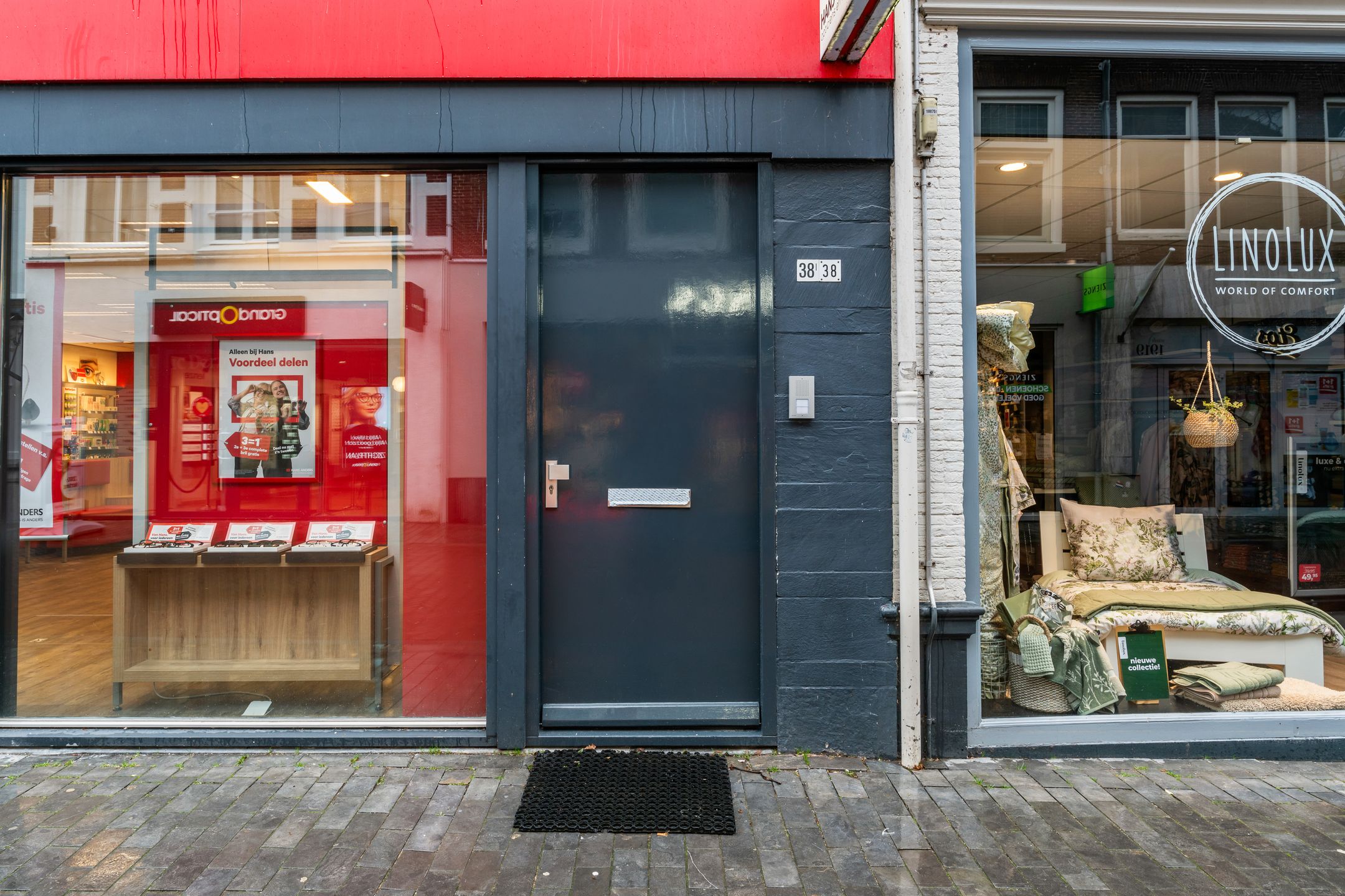 Photo 24 of Voorstraat 38-A