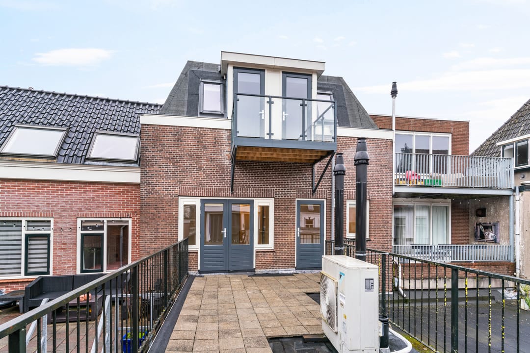 Photo 22 of Voorstraat 38-A