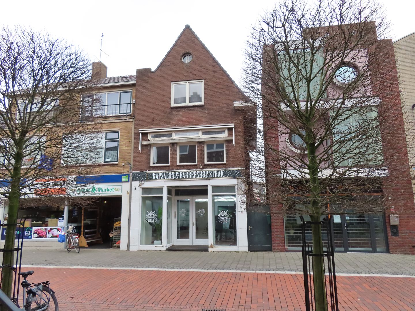Bekijk foto 1 van van Echtenstraat 21