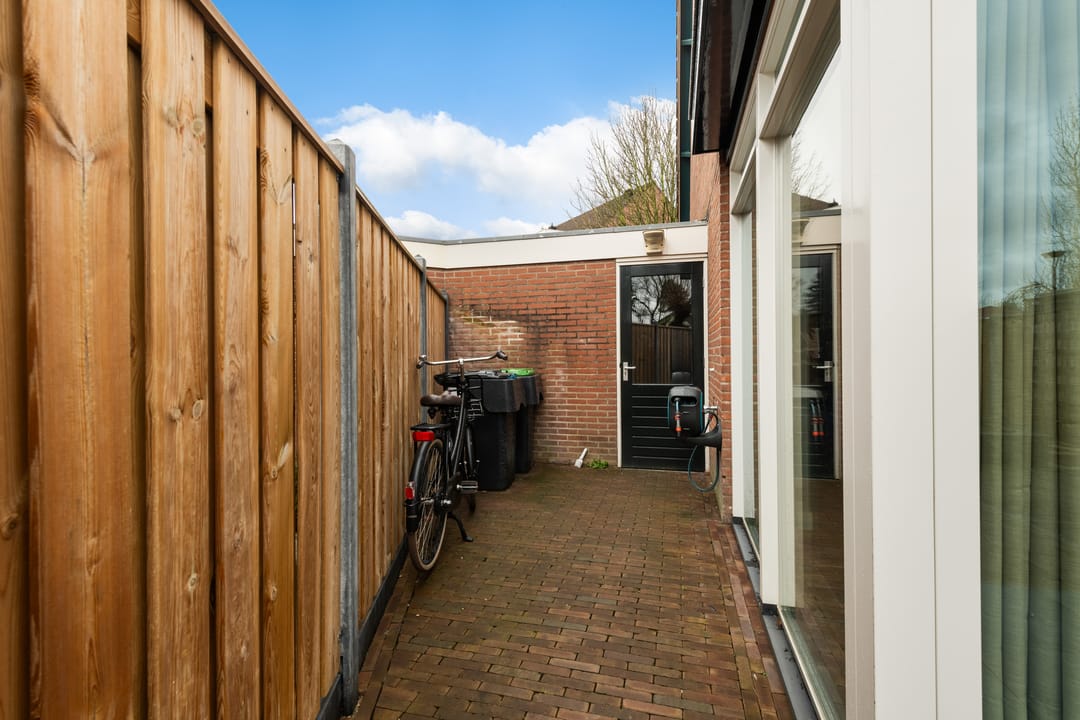 Photo 32 of De Enk 70