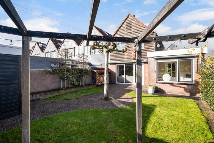 Foto 35 van De Ring 40