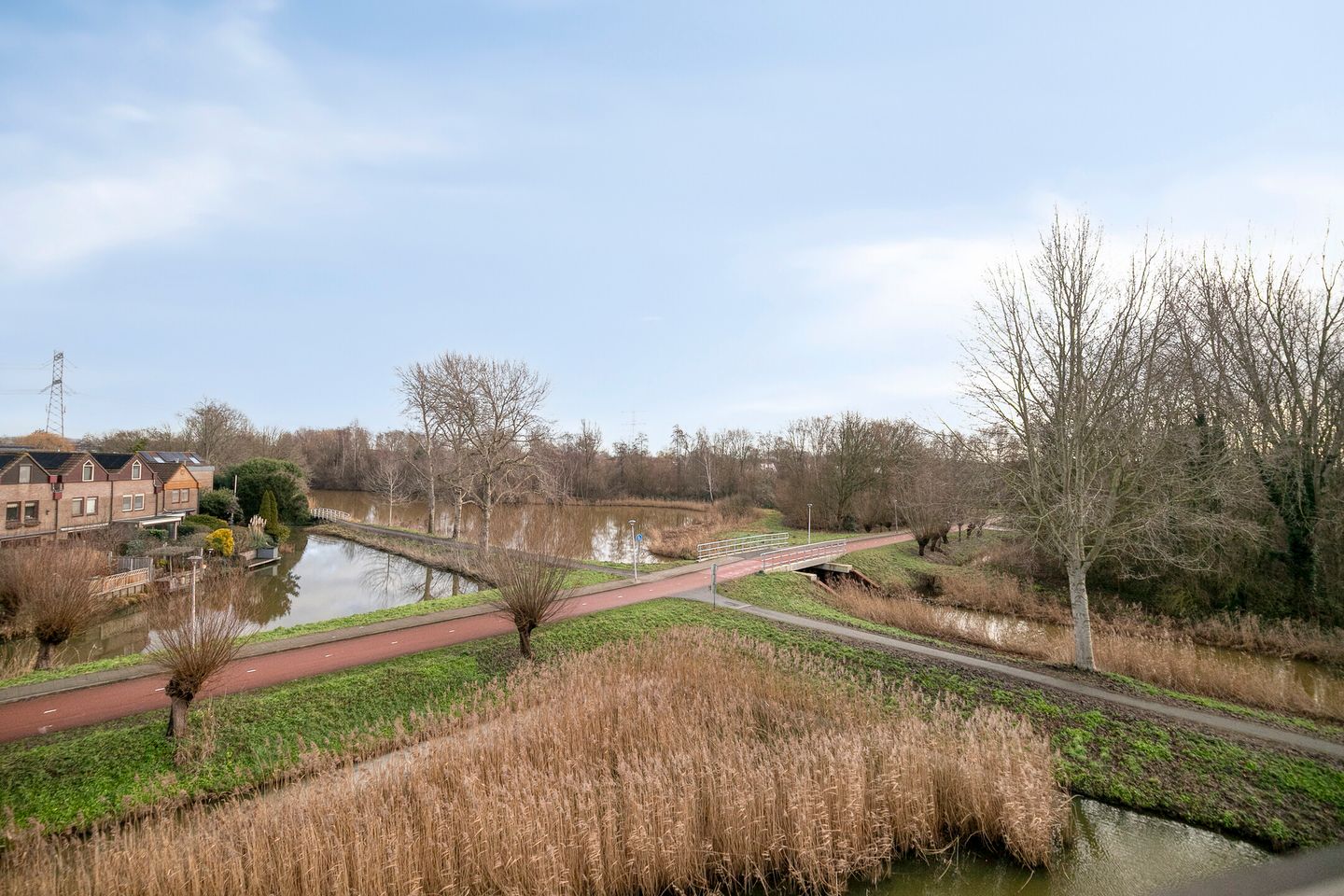 Foto 4 van Louvre 180