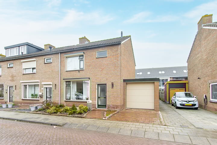 Koningin Emmastraat 19