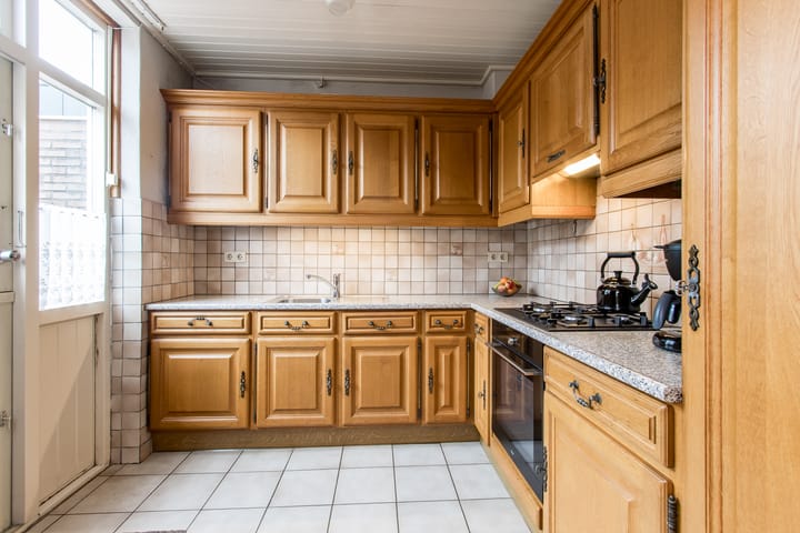 Foto 4 van Koningin Emmastraat 19