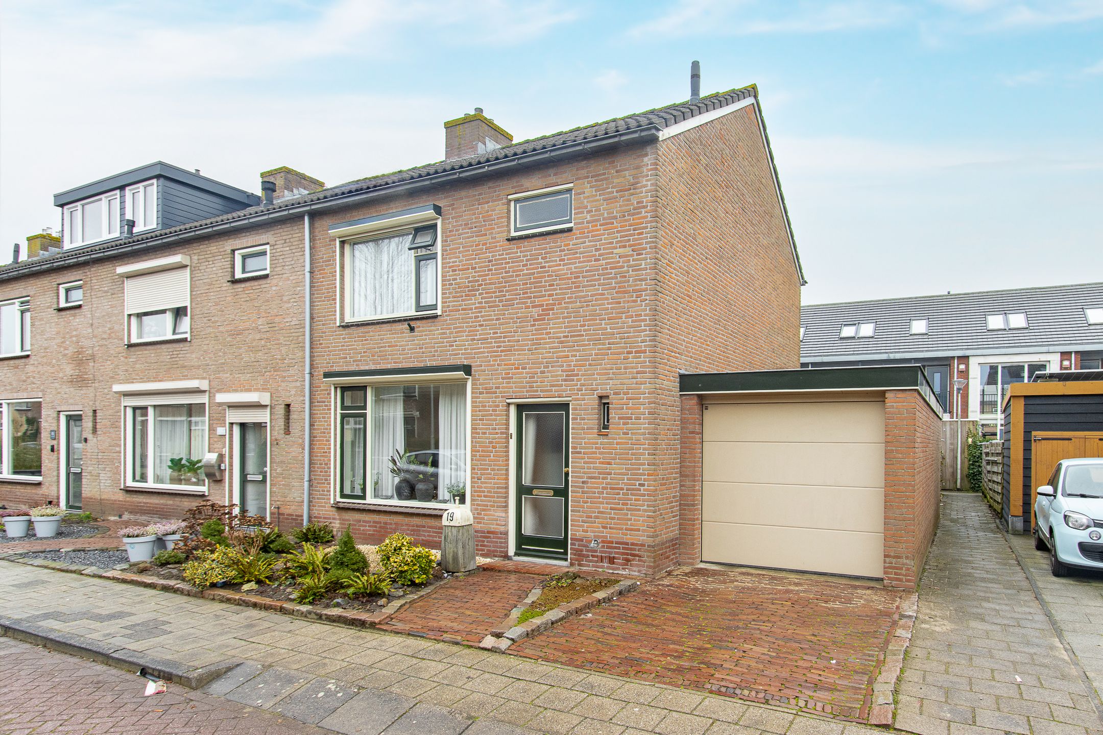 Photo 6 of Koningin Emmastraat 19