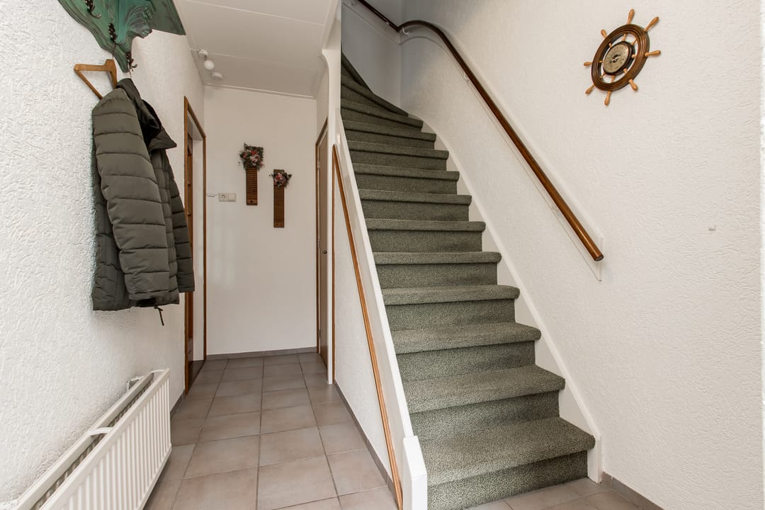 Photo 13 of Koningin Emmastraat 19