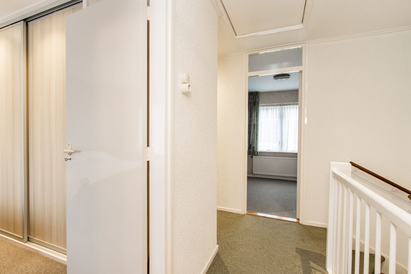 Photo 34 of Koningin Emmastraat 19