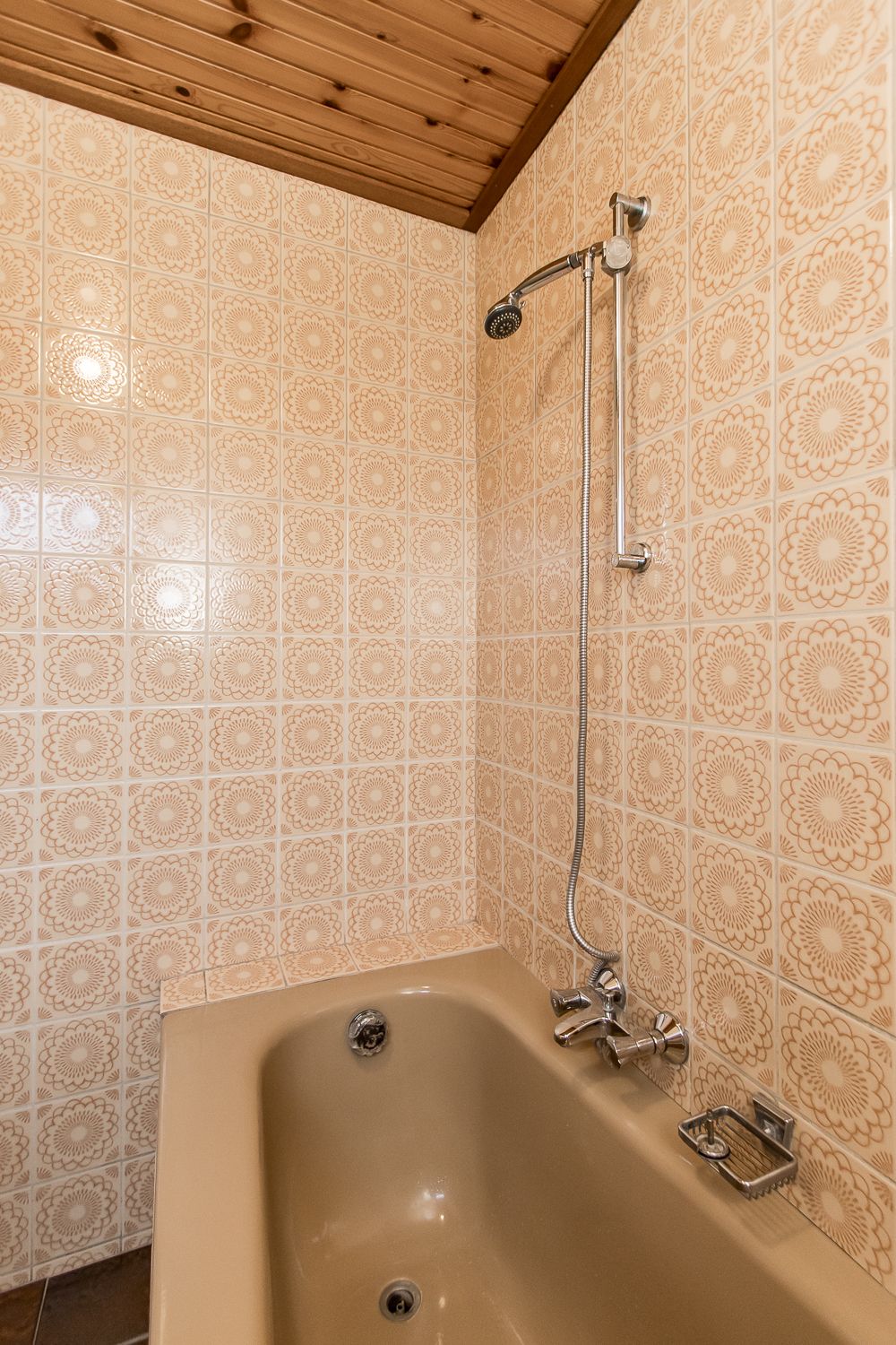 Photo 37 of Koningin Emmastraat 19