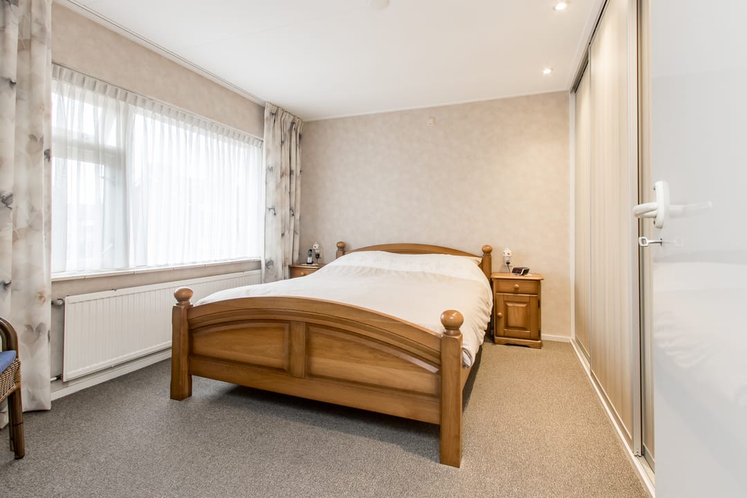 Photo 41 of Koningin Emmastraat 19