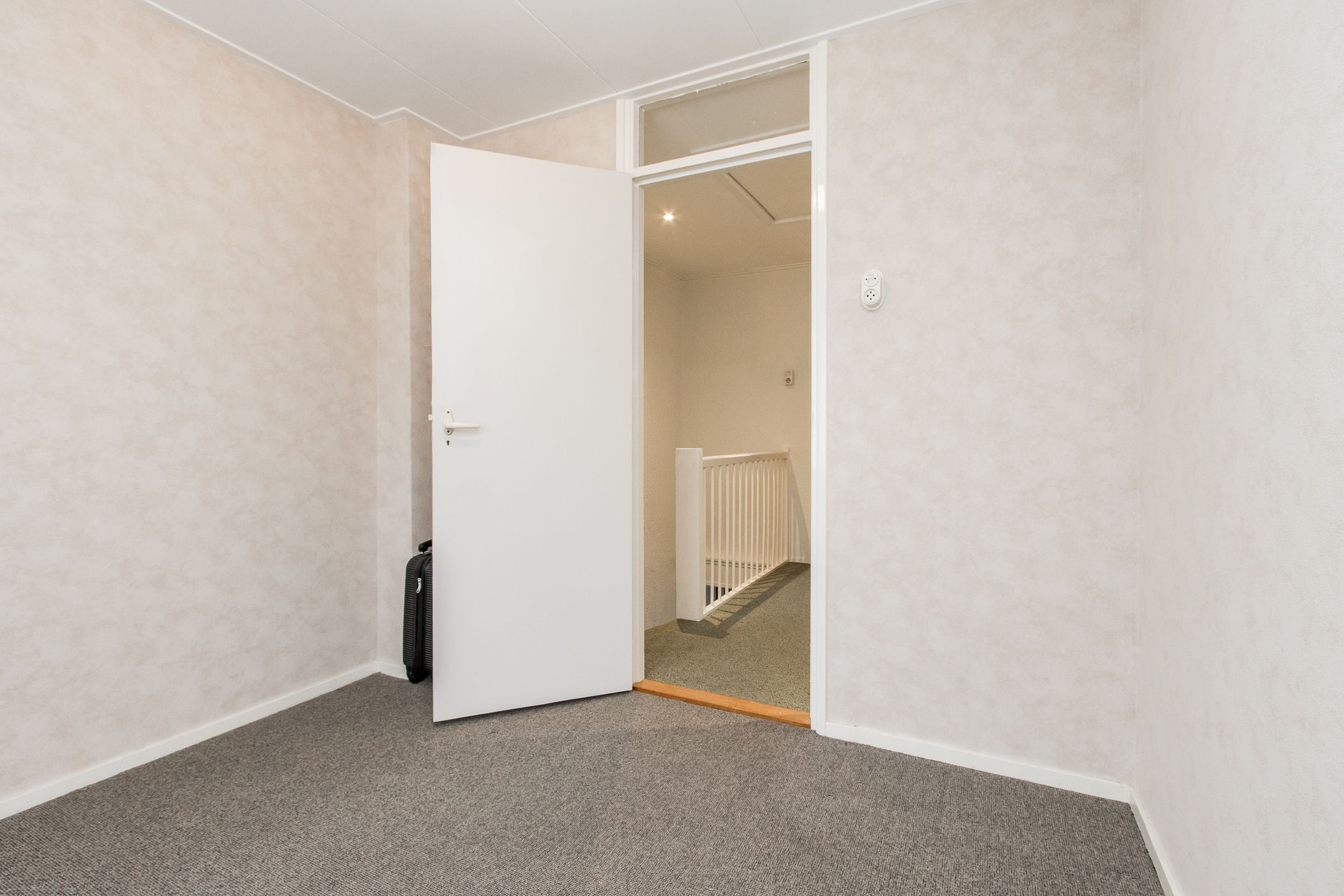 Photo 48 of Koningin Emmastraat 19