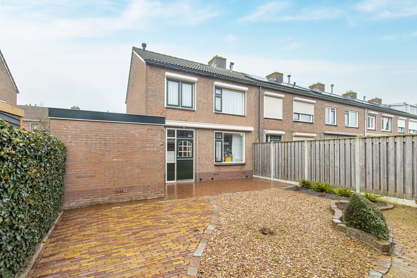 Photo 55 of Koningin Emmastraat 19