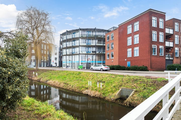 Photo 2 of Dorpsstraat 185