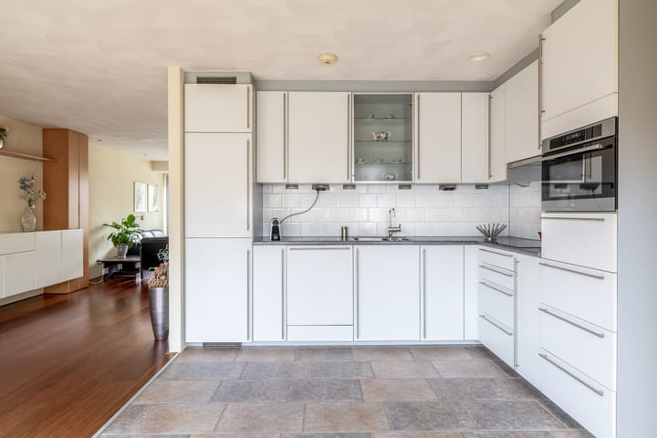 Foto 4 van Julianastraat 86