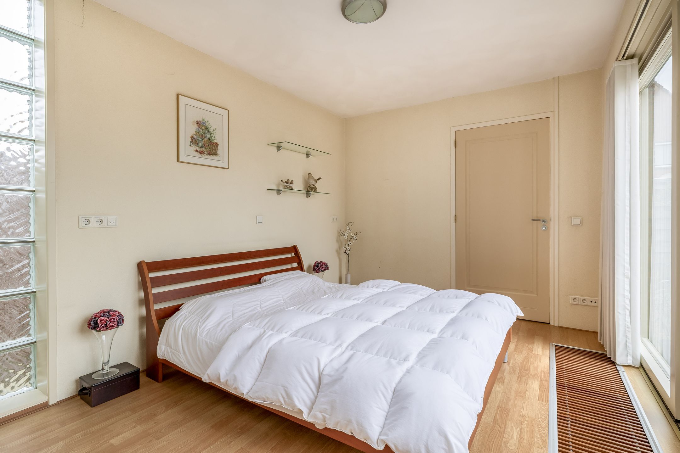 Photo 21 of Julianastraat 86