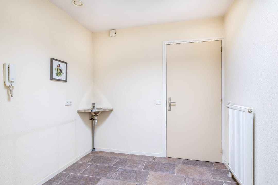 Photo 28 of Julianastraat 86