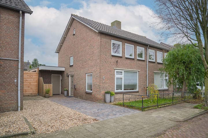 Burg. van Goelst Meijerweg 5