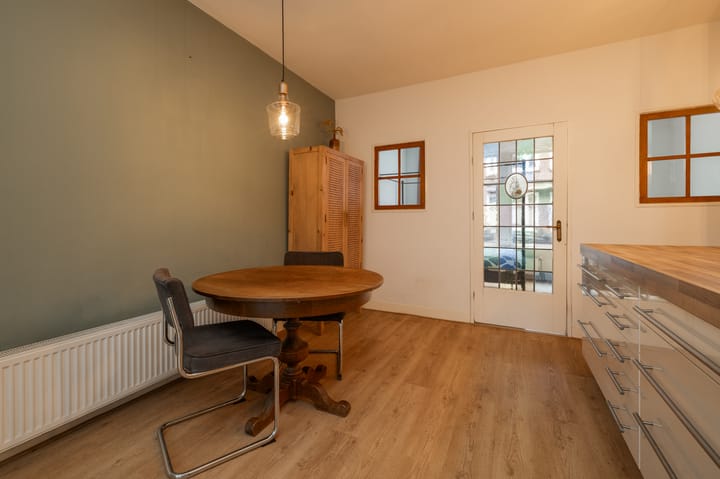 Photo 8 of Geertsemastraat 6-B