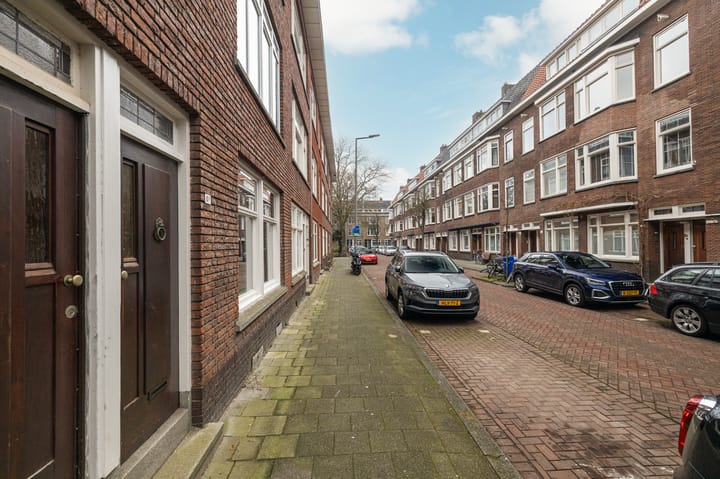 Photo 17 of Geertsemastraat 6-B