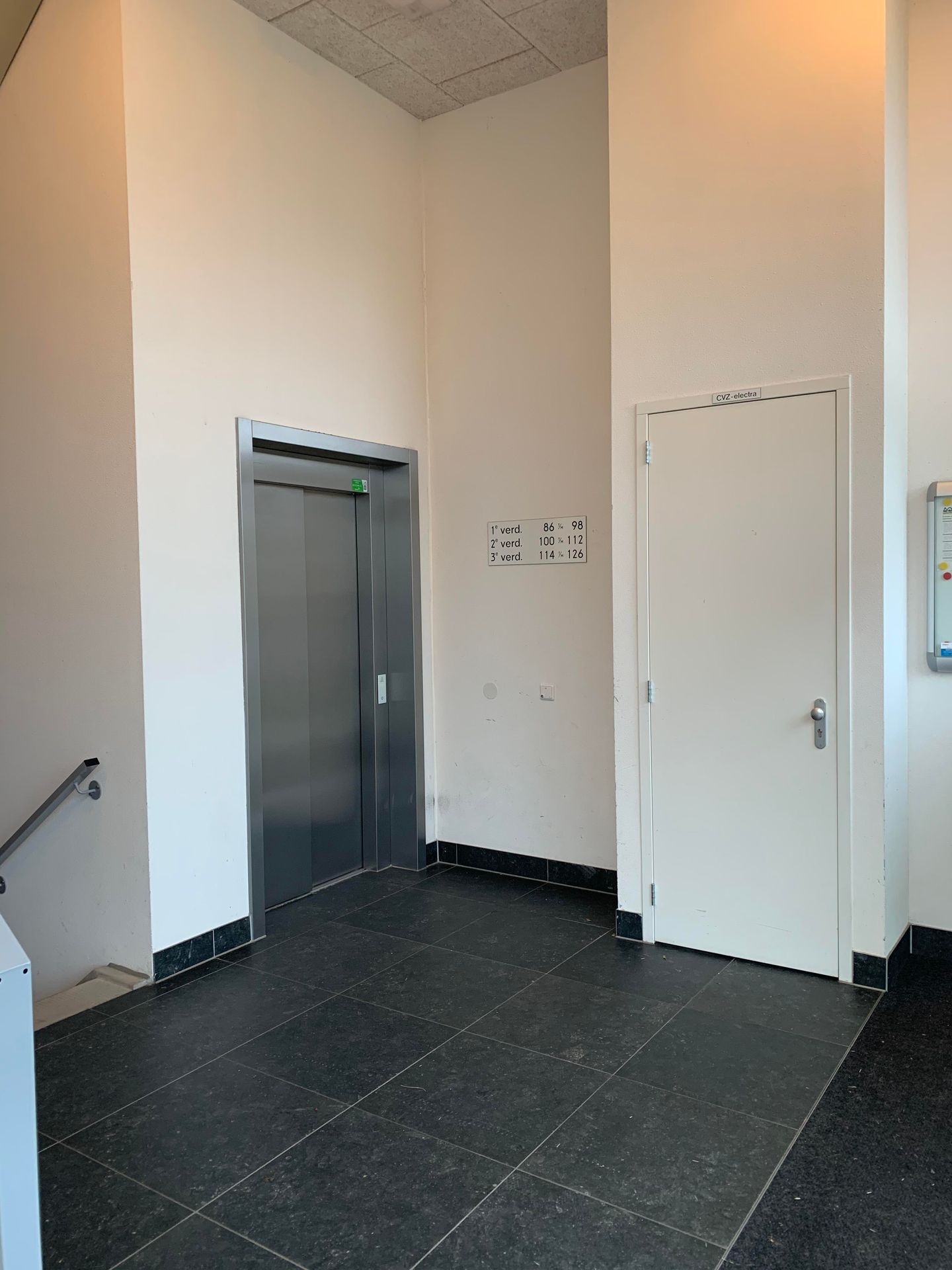 Photo 10 of Johan Wagenaarlaan 114