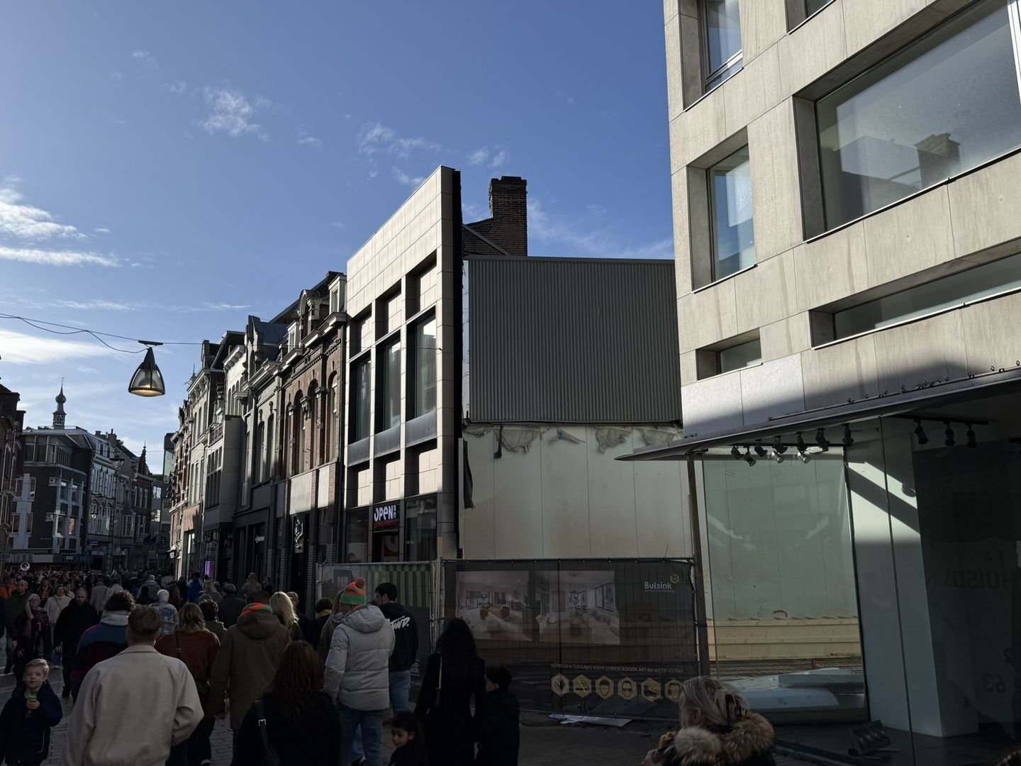 View photo 3 of Heuvelstraat 43