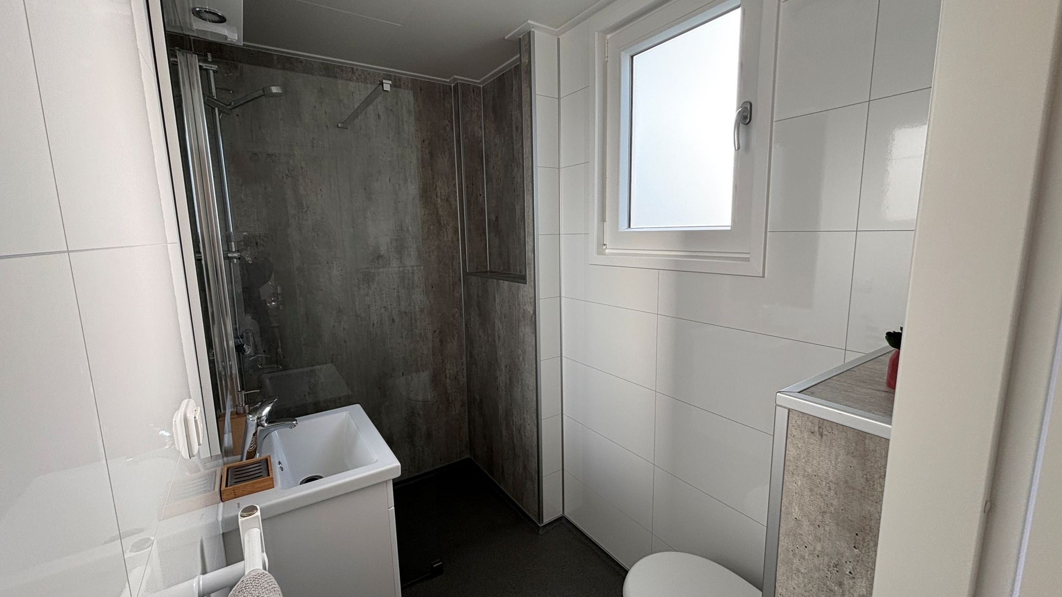 Photo 9 of Kuijerdamseweg 64-K37