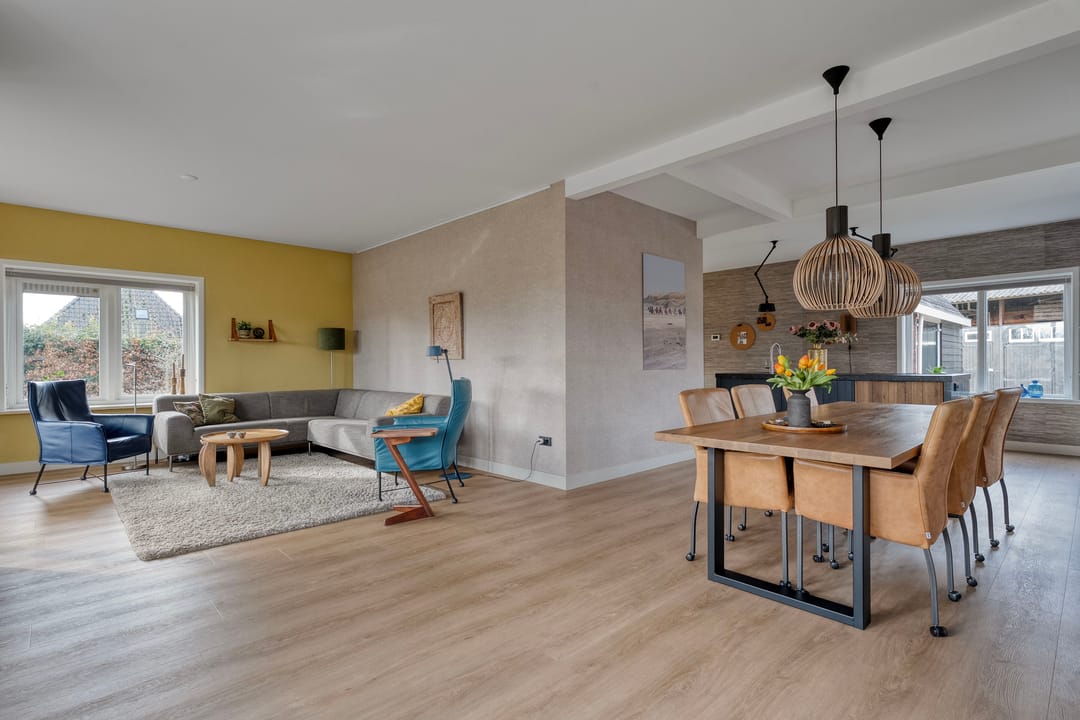 Foto 2 van Leggeloo 1