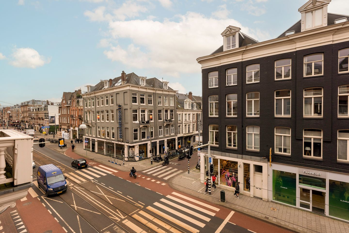 Foto 14 van Van Baerlestraat 15-2