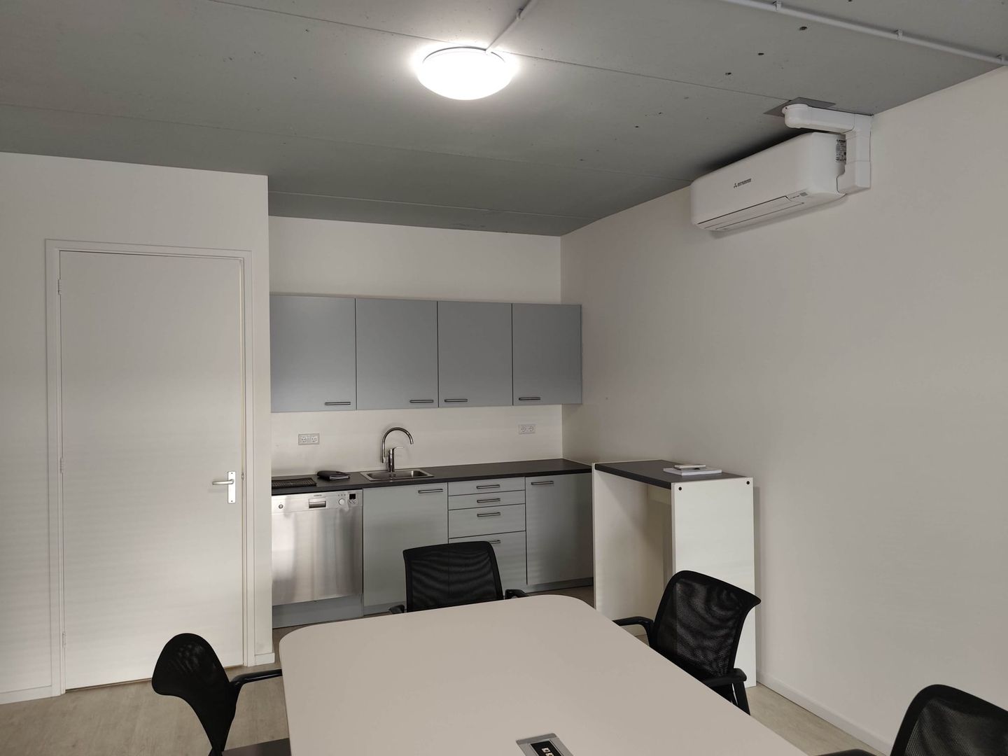 Bekijk foto 5 van Binnendelta 18-b