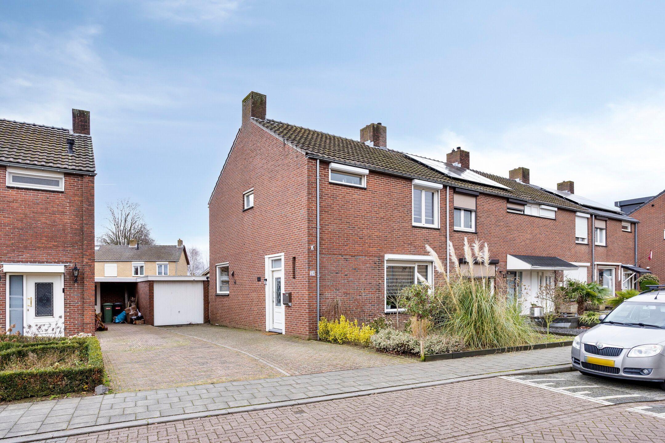 Photo 33 of Van Den Boetzelaarstraat 50
