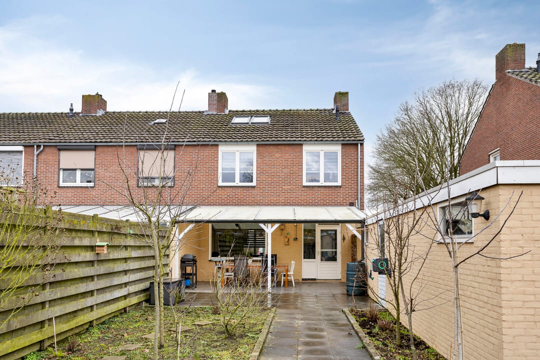 Photo 31 of Van Den Boetzelaarstraat 50