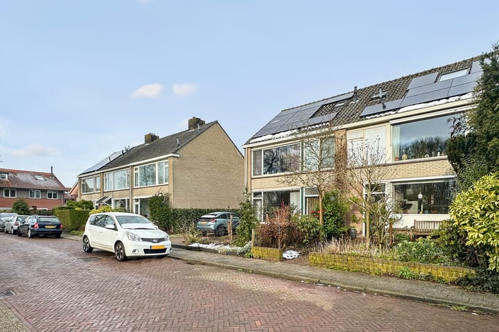 Foto 2 van Belle van Zuylenstraat 9