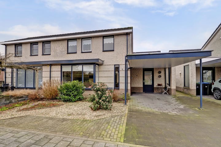 Photo 5 of Pastoor J. van Hovestraat 60