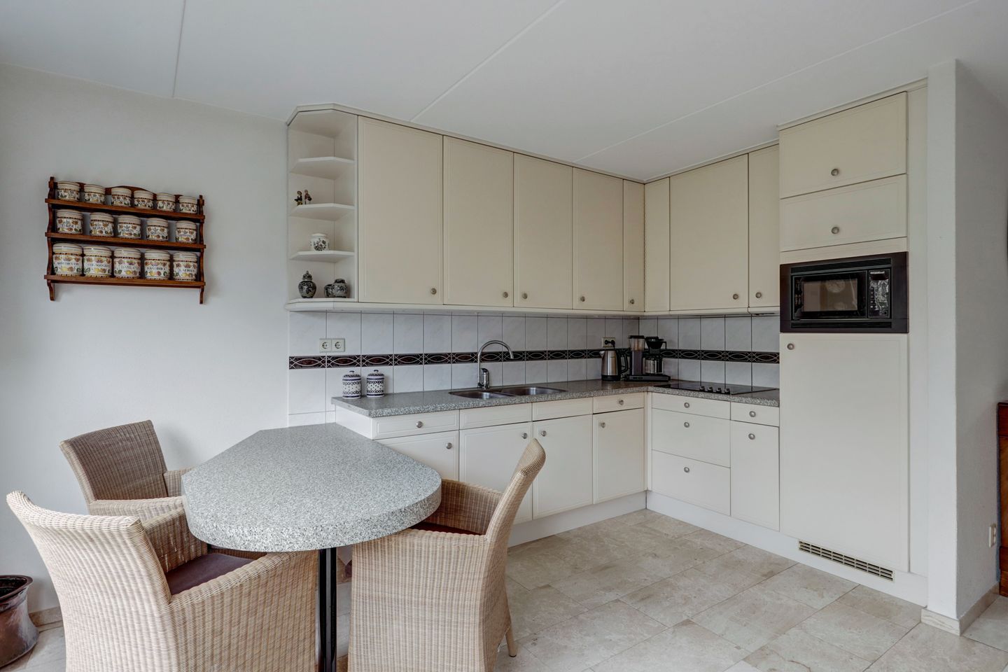 Photo 25 of Pastoor J. van Hovestraat 60