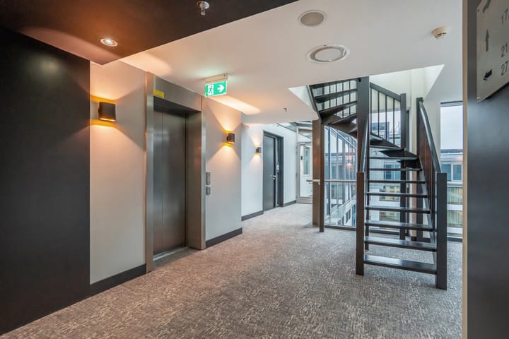 Photo 4 of Zeestraat 21