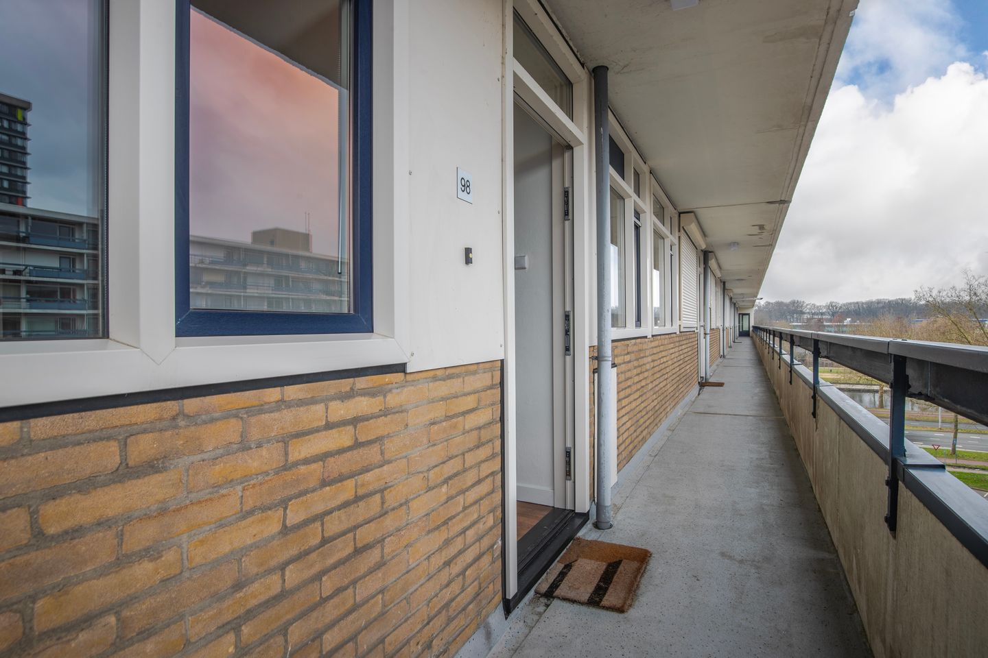 Foto 10 van Hisveltplein 98