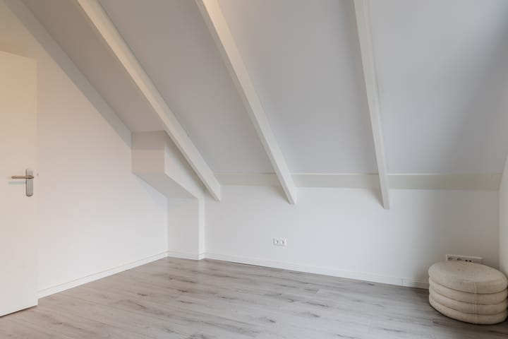 Photo 37 of Kastanjelaan 42