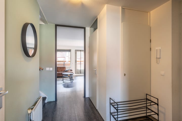 Photo 13 of Spinhuispad 64