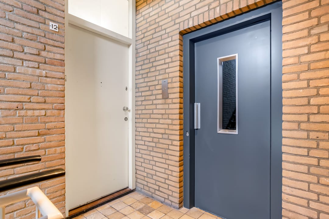 Foto 11 van Merwedeplantsoen 12