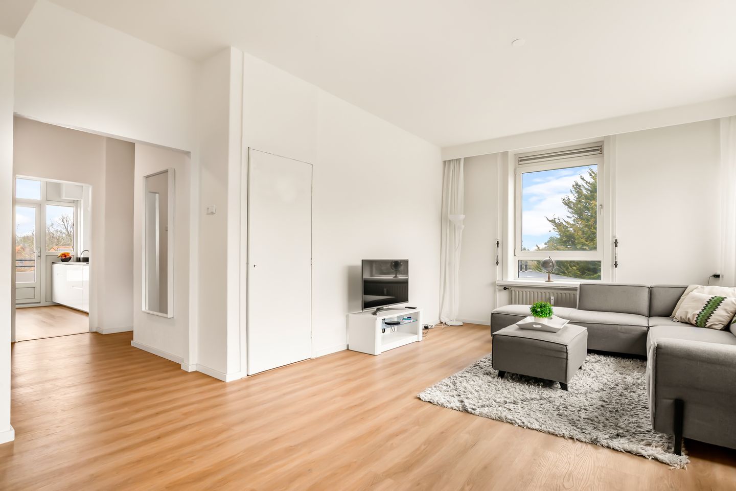 Foto 14 van Merwedeplantsoen 12