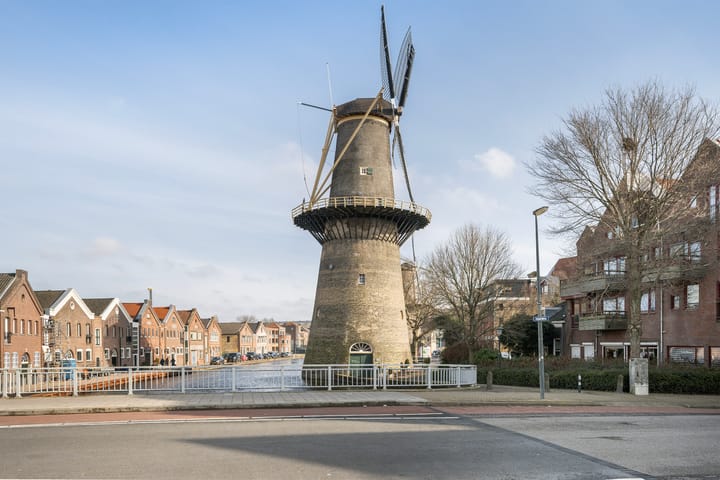 Photo 32 of Spinhuispad 64