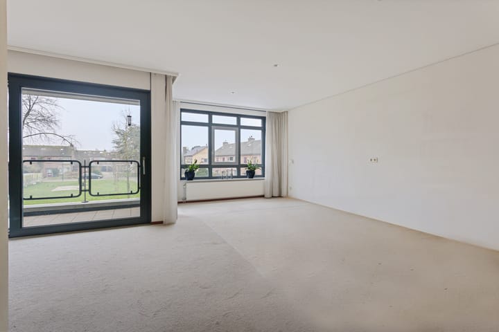 Foto 3 van Eemborg 12