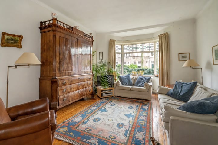 Photo 3 of Regentesselaan 17-A