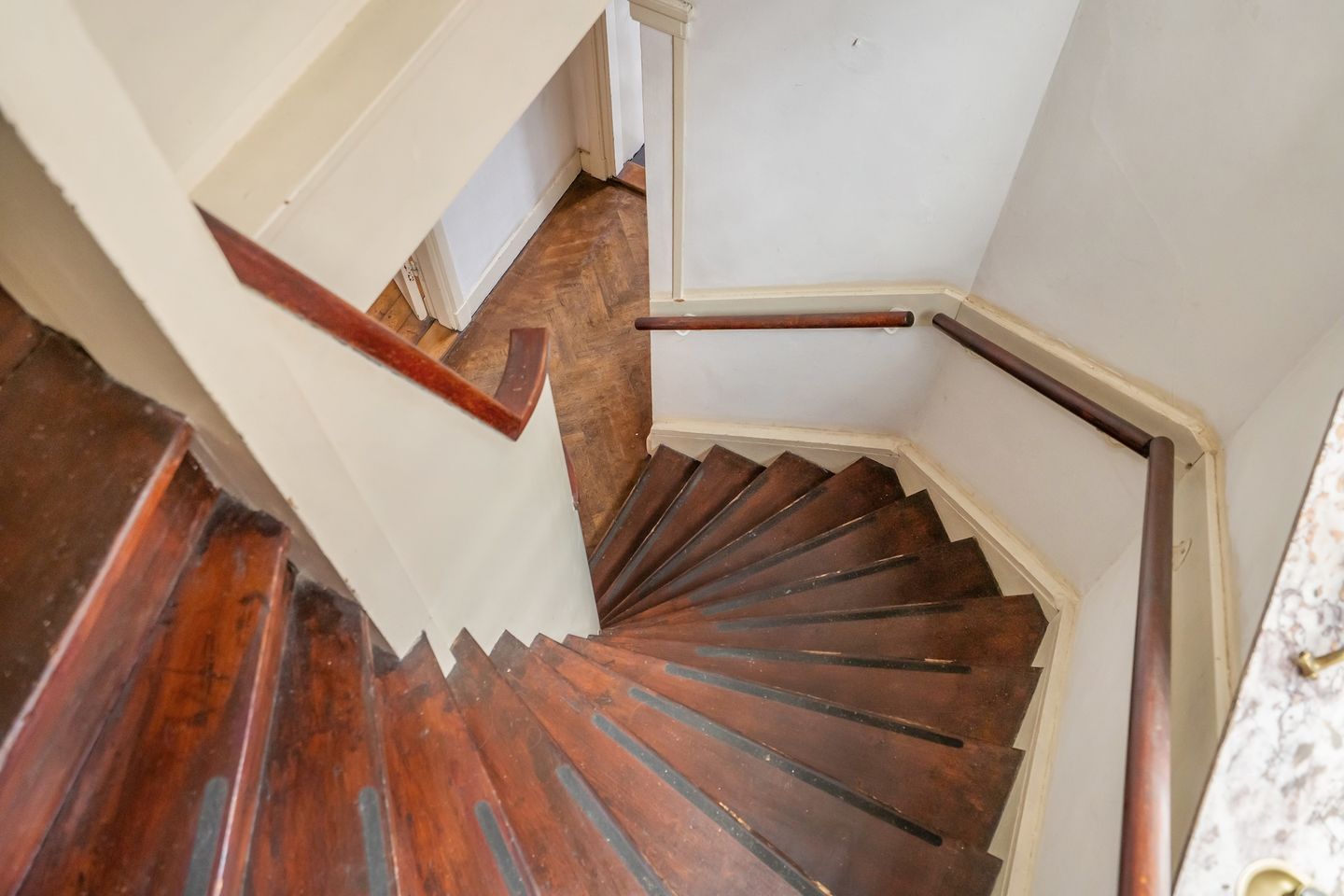 Foto 34 van Regentesselaan 17-A