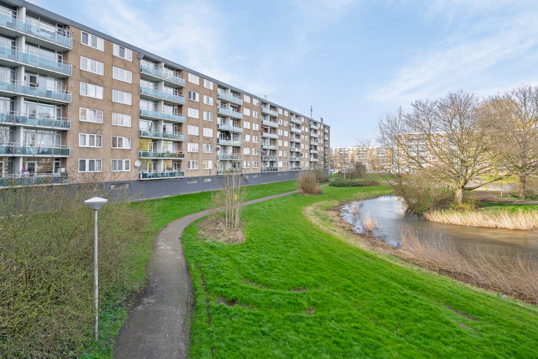 Photo 1 of Plutostraat 108