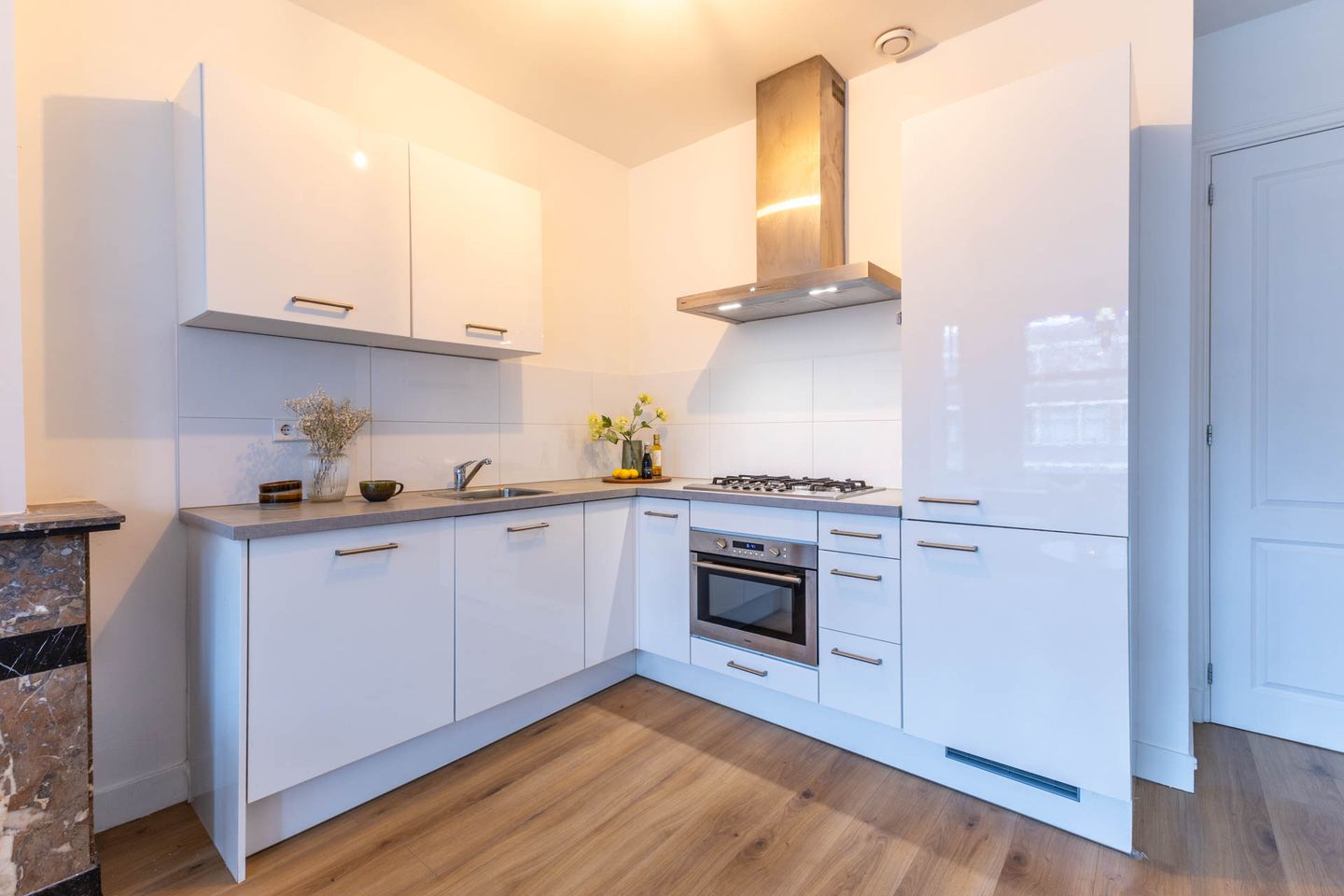 Foto 14 van Mathenesserweg 98-B02