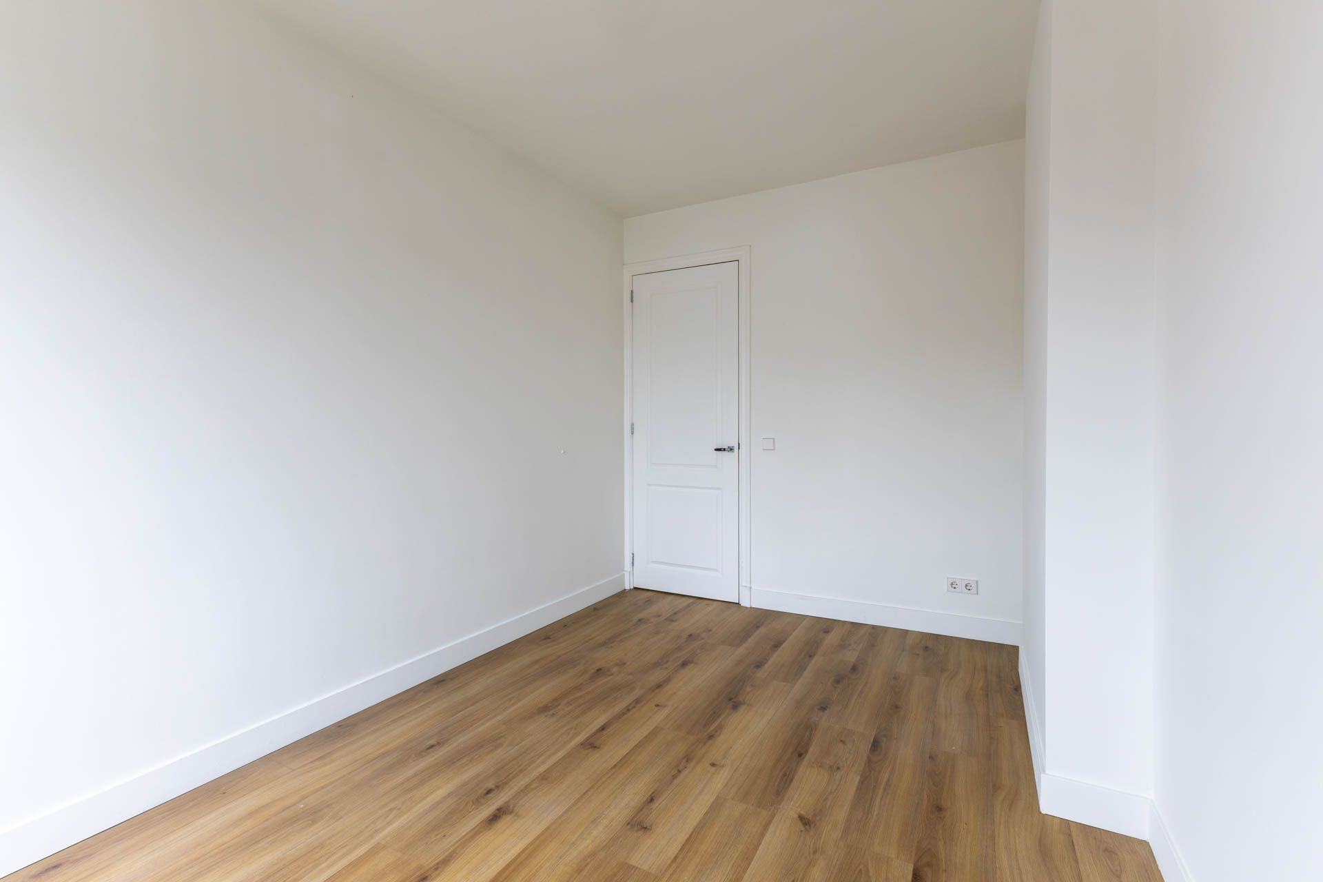 Foto 33 van Mathenesserweg 98-B02