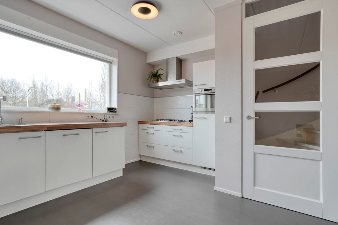 Photo 8 of Schaperstraat 12