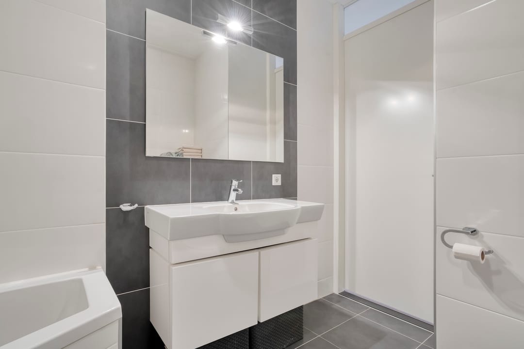 Photo 23 of Schaperstraat 12