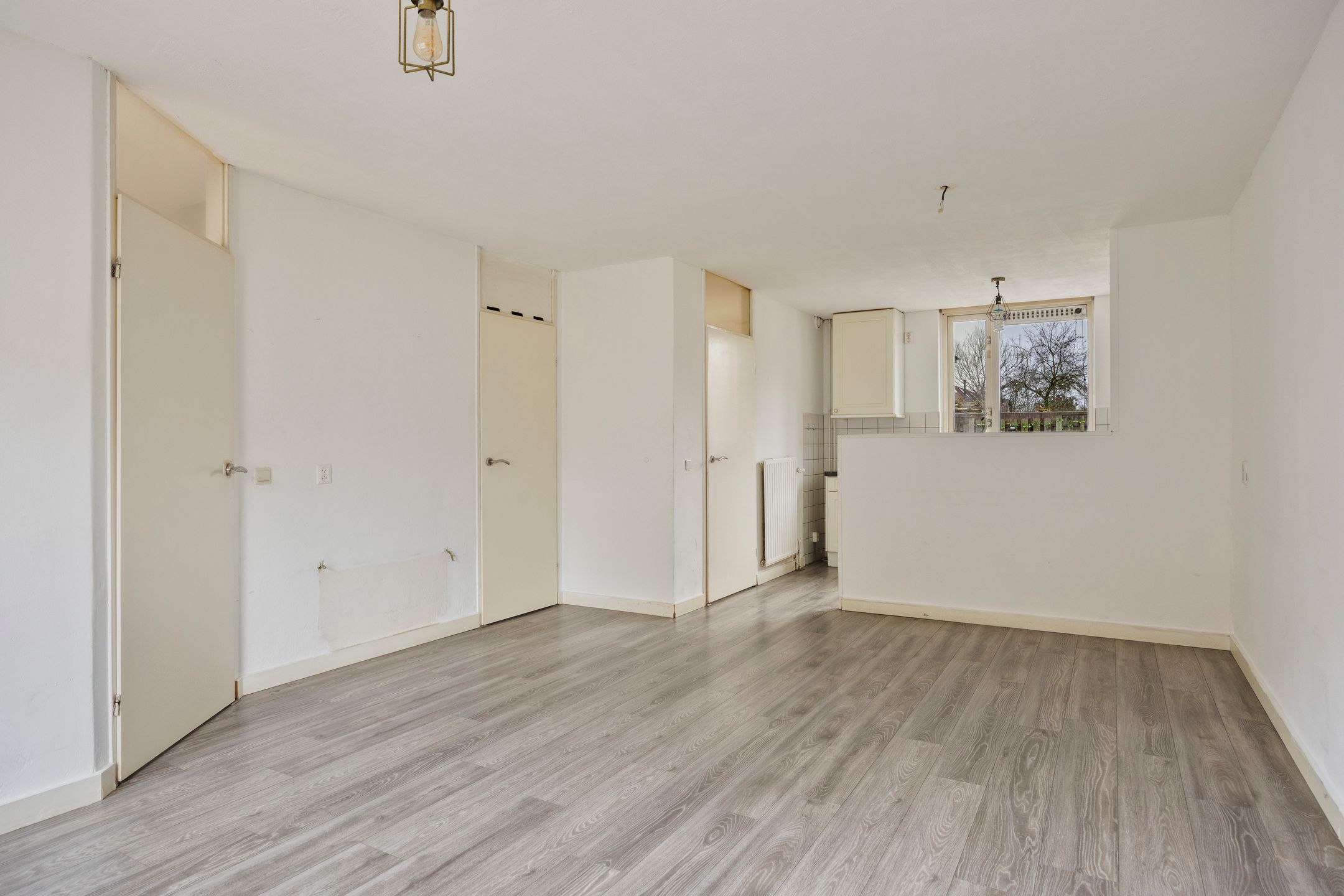 Photo 6 of Drielstraat 38